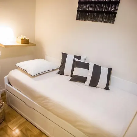 Apartment Choose Happiness *