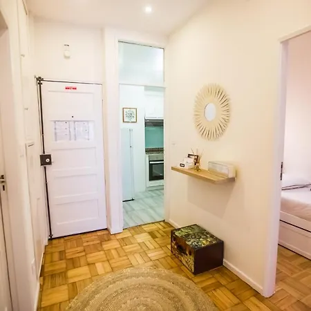 Apartment Choose Happiness *