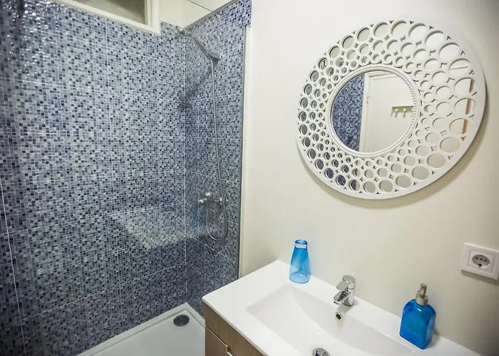 Choose Happiness Porto