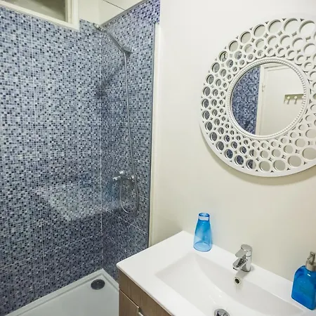 Choose Happiness Porto